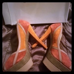 Jessica Simpson tri-color pump